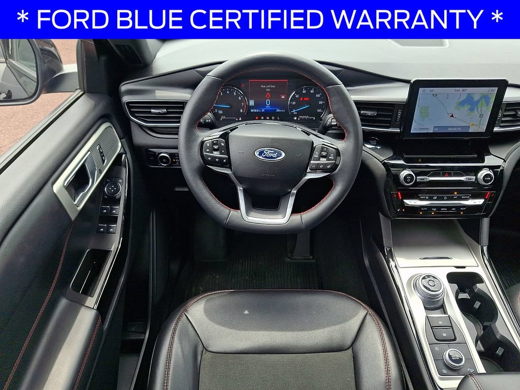 Used 2023 Ford Explorer ST-Line w/ Class IV Trailer Tow Package AWD/4WD image 13
