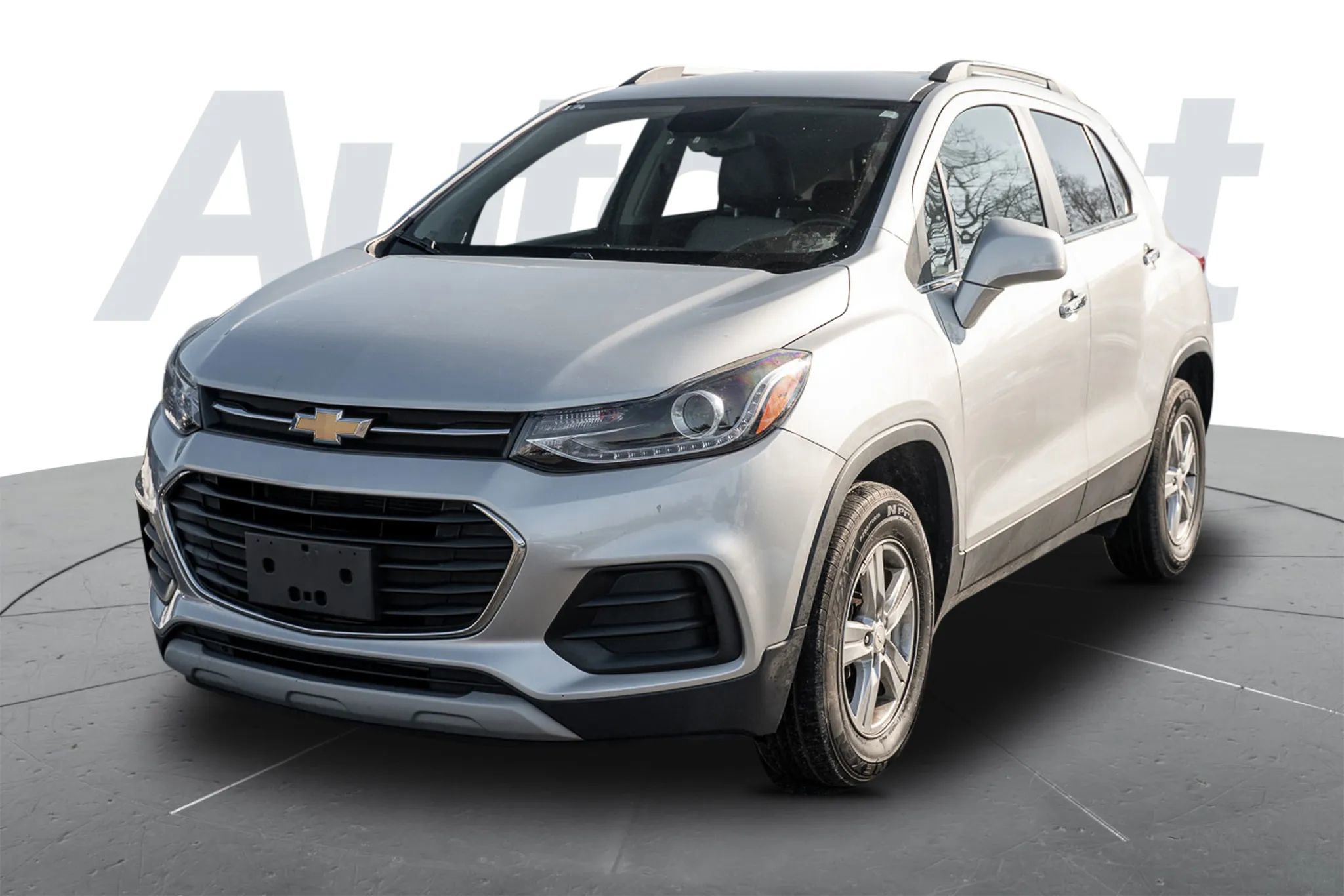Used 2018 Chevrolet Trax LT w/ LT Convenience Package image 5