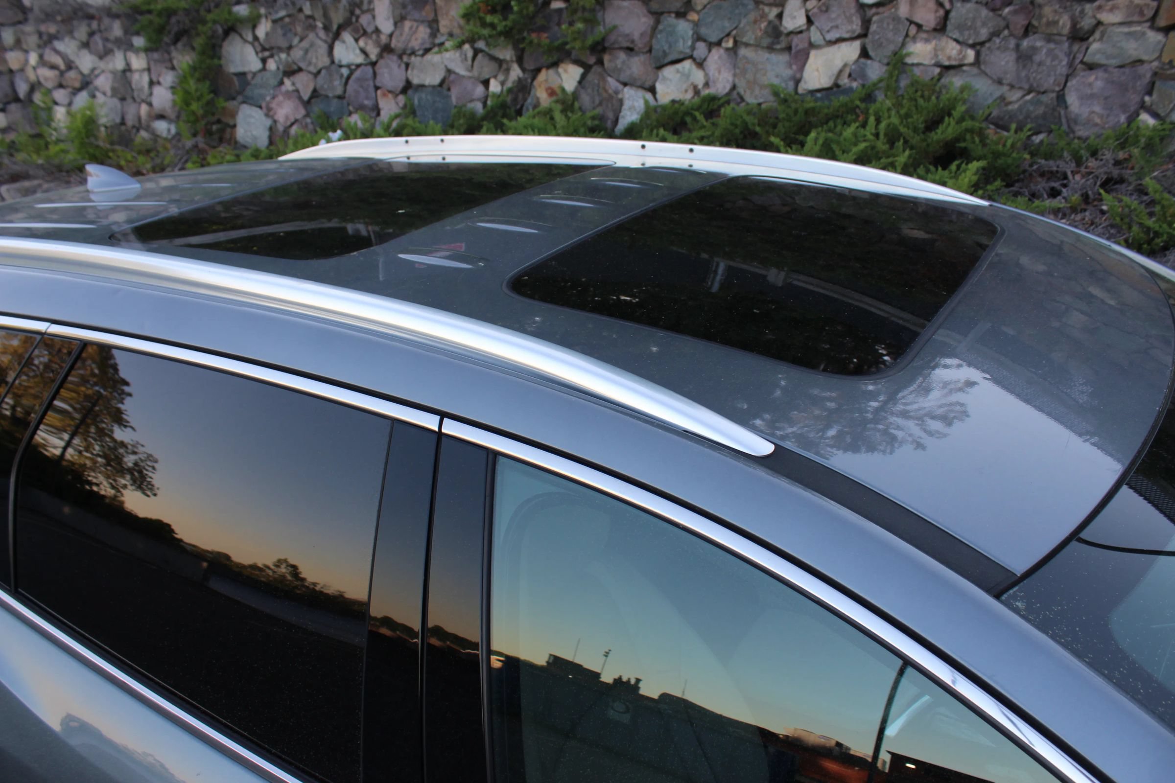 Used 2019 Buick Enclave Essence AWD/4WD image 37