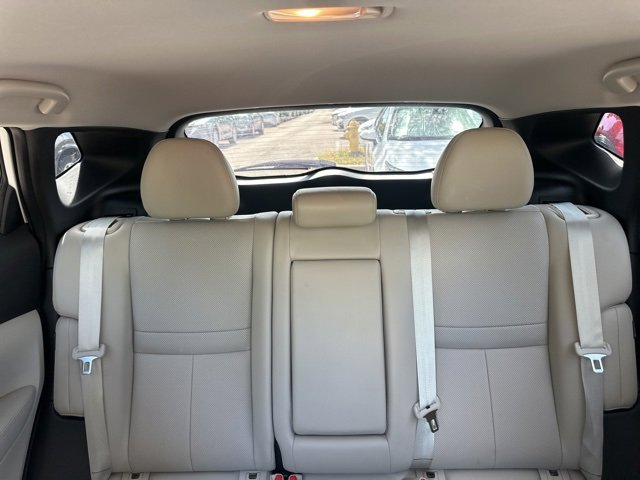 Used 2022 Nissan Rogue Sport SL image 29