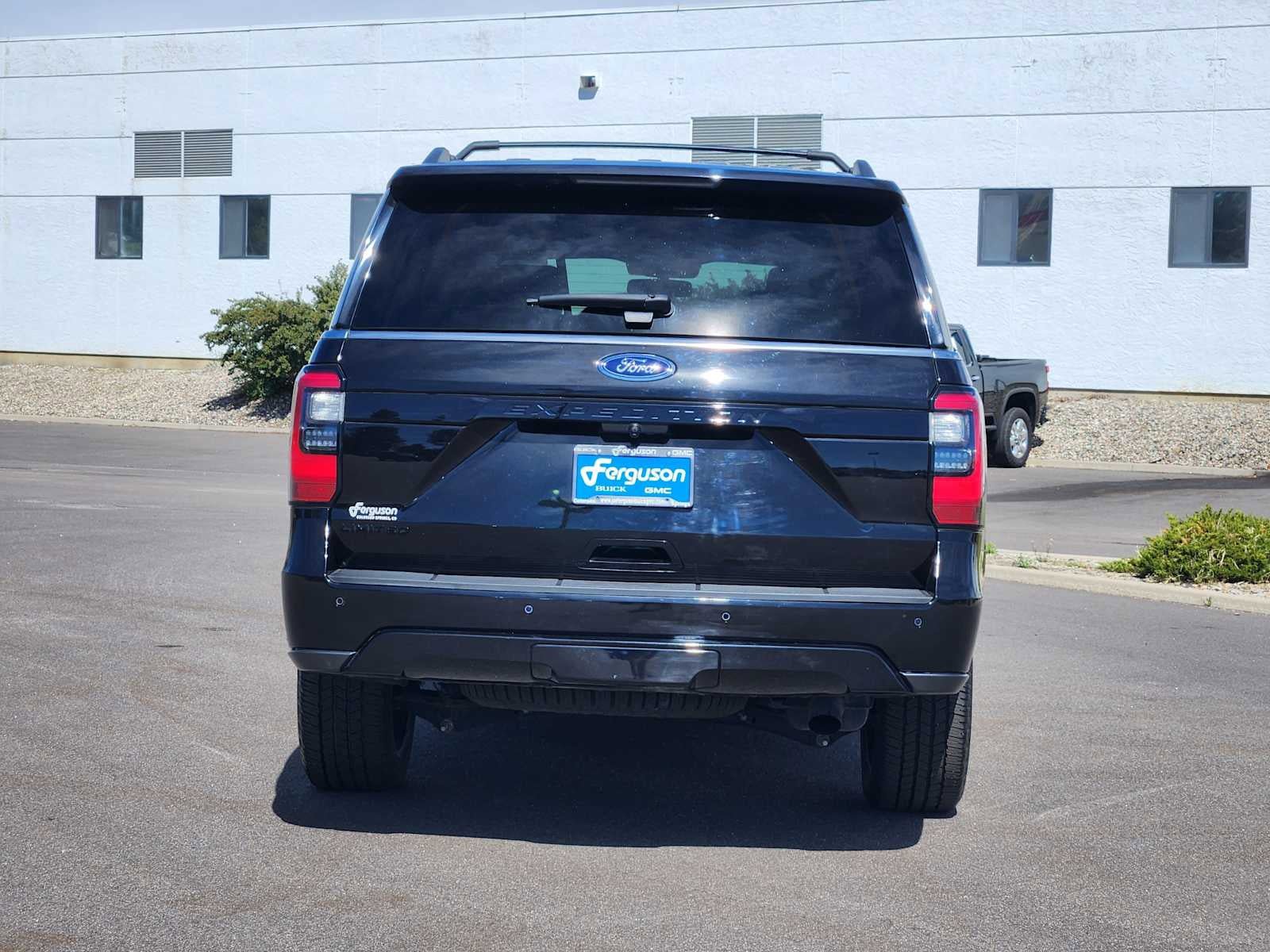 Used 2020 Ford Expedition Limited w/ Equipment Group 303A AWD/4WD image 14