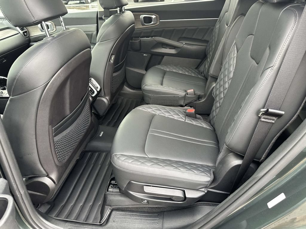 Used 2022 Kia Sorento SX Prestige AWD/4WD image 13