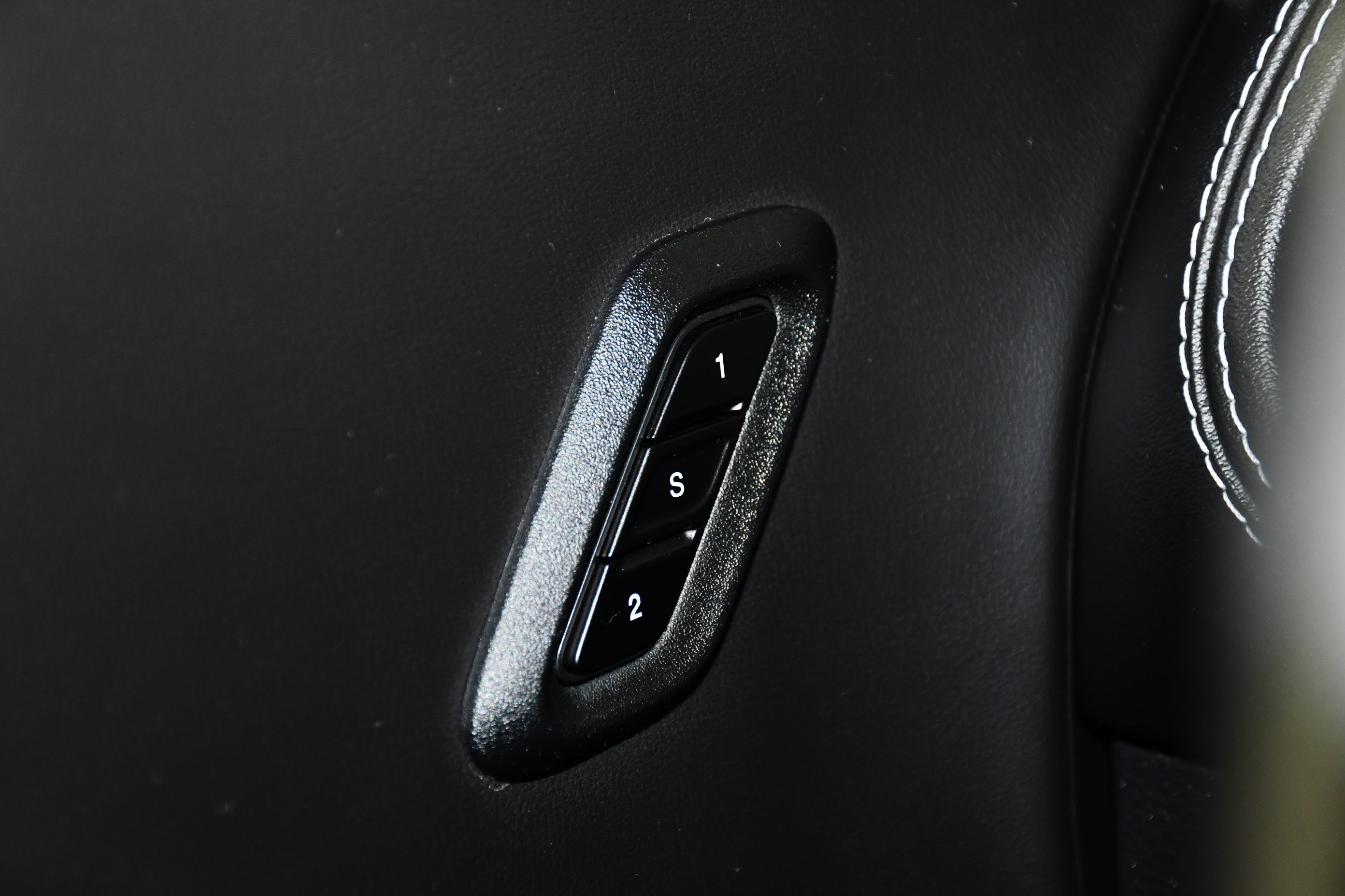 Used 2023 Dodge Challenger SRT Hellcat RWD image 36