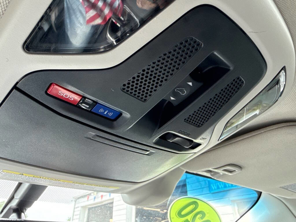 Used 2020 Subaru Outback Onyx Edition XT image 39