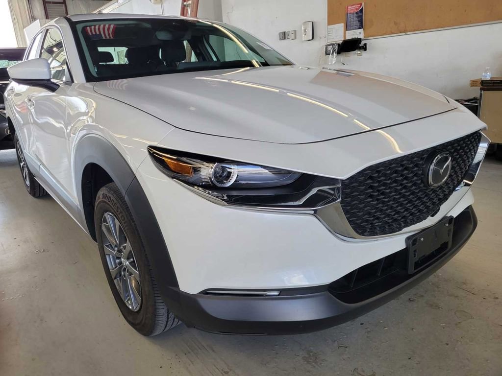 Used 2023 MAZDA CX-30 AWD 2.5 S image 2