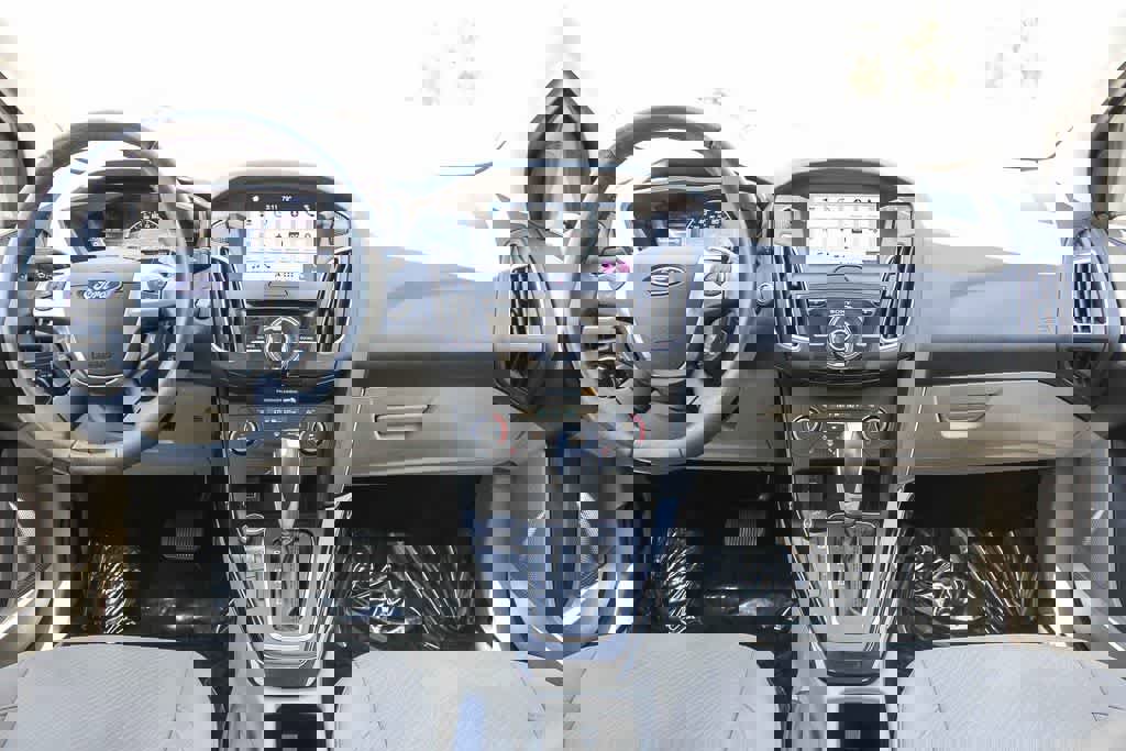 Used 2017 Ford Focus Electric Hatchback image 12