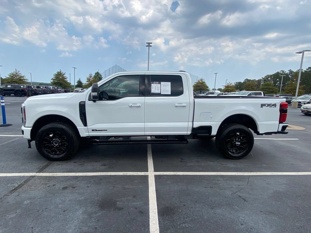Certified 2025 Ford F250 Lariat w/ Black Appearance Package AWD/4WD image 4
