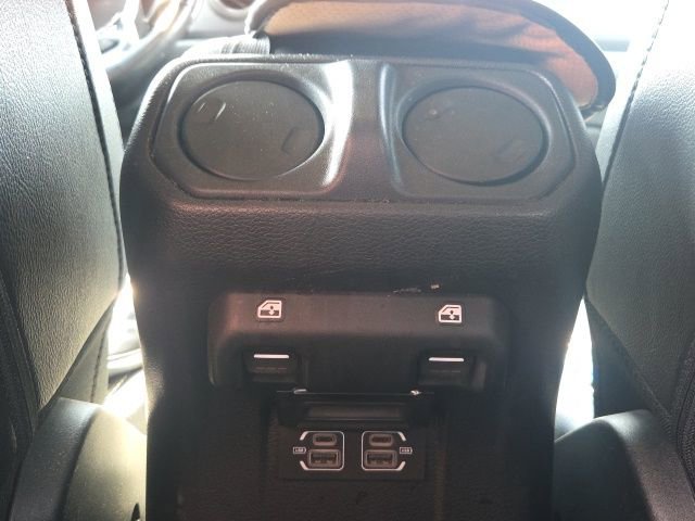 Used 2021 Jeep Wrangler Unlimited Sahara w/ Cold Weather Group image 17