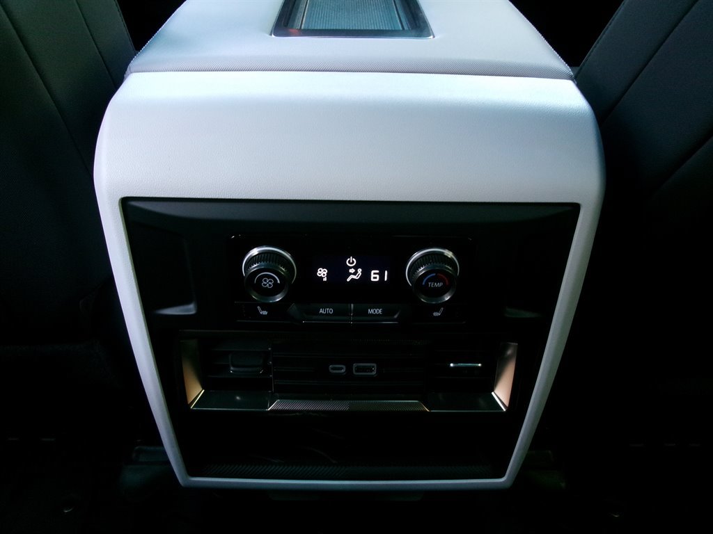 Used 2024 GMC Hummer EV 2X AWD/4WD image 16