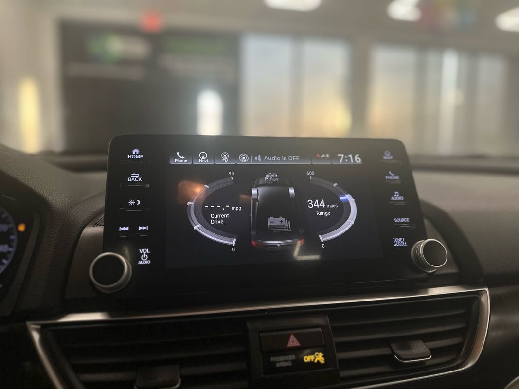 Used 2019 Honda Accord Touring image 33