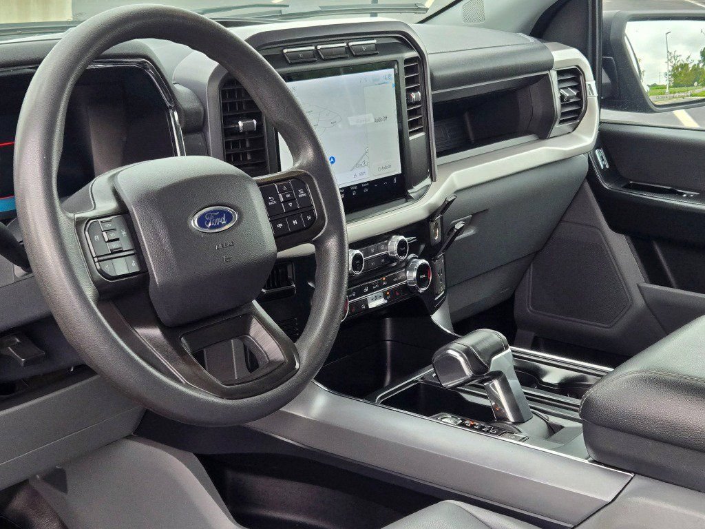 Used 2023 Ford F150 Lightning Pro AWD/4WD image 22