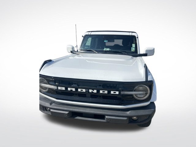 Used 2022 Ford Bronco Outer Banks AWD/4WD image 2