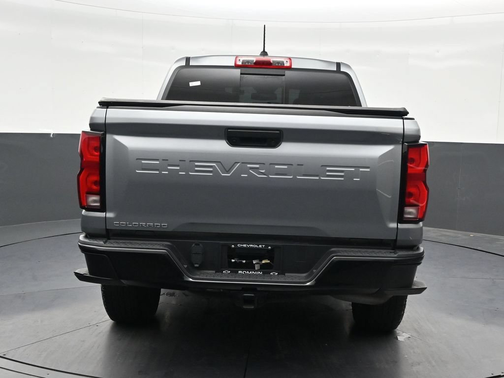 Used 2024 Chevrolet Colorado Z71 w/ Z71 Convenience Package 2 AWD/4WD image 4