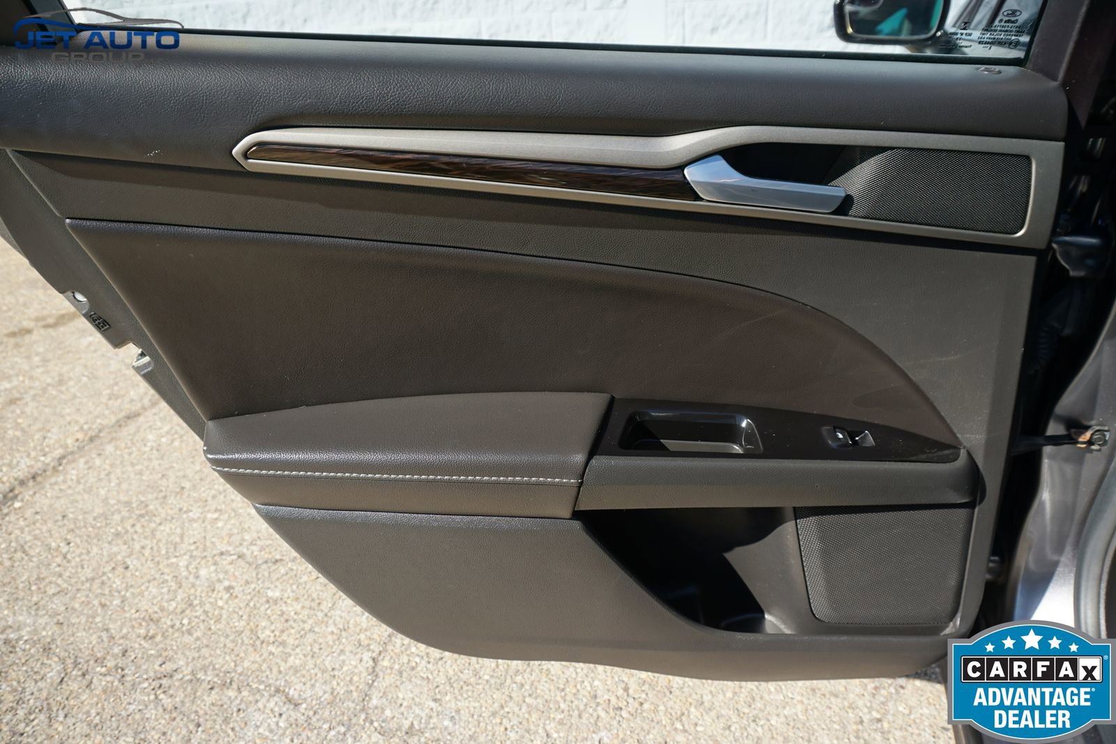 Used 2014 Ford Fusion SE w/ Equipment Group 502A image 18