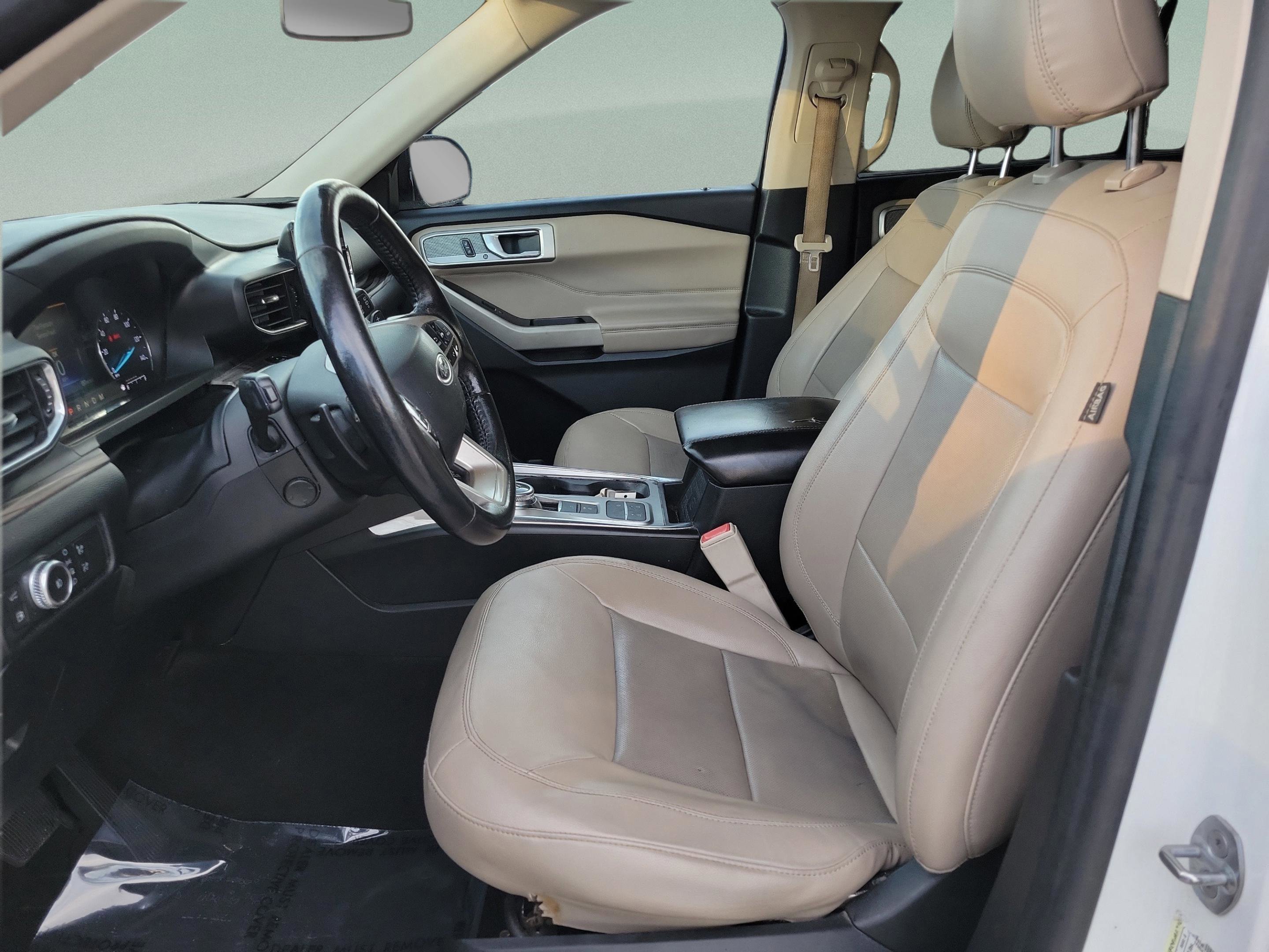 Used 2021 Ford Explorer Limited w/ Hybrid Equipment Group 310A RWD image 15