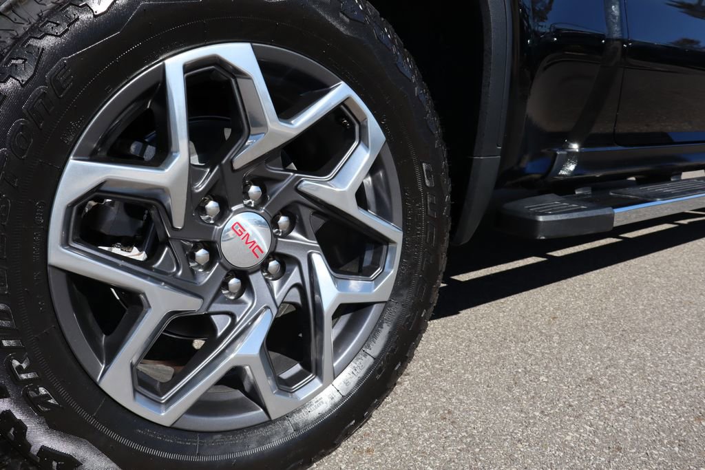 Used 2025 GMC Sierra 1500 SLT w/ SLT Premium Plus Package image 42