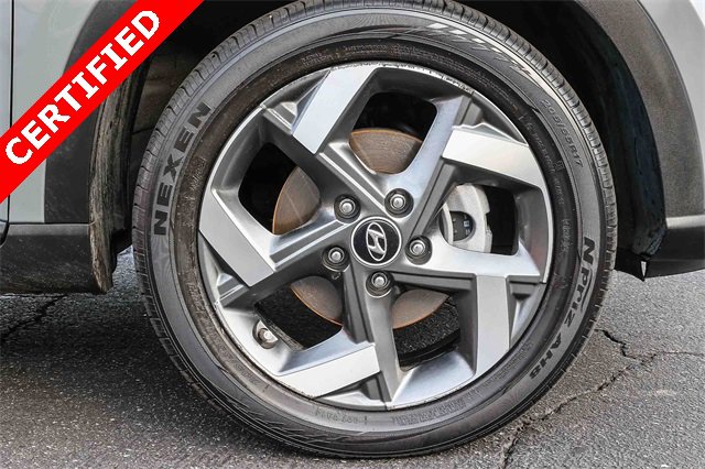 Certified 2023 Hyundai Venue Limited image 9