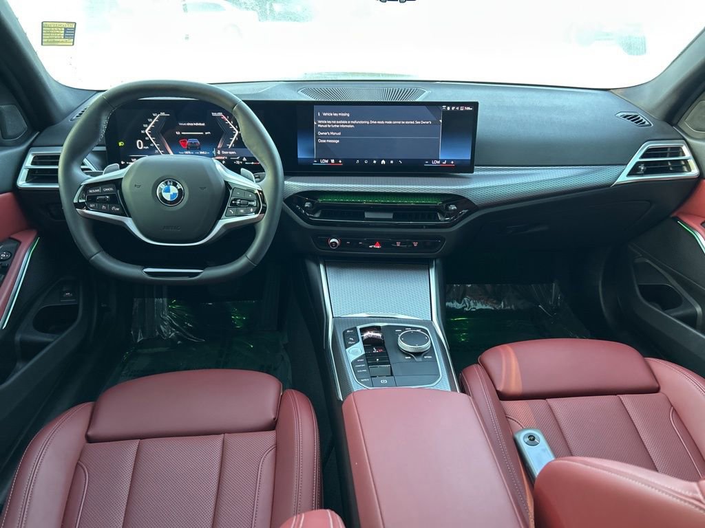 Used 2025 BMW 330i xDrive Sedan AWD/4WD image 31