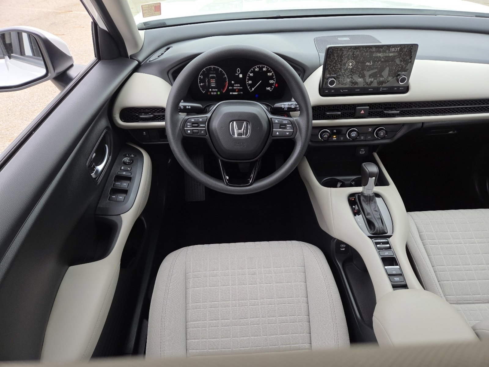 Used 2025 Honda HR-V LX image 24