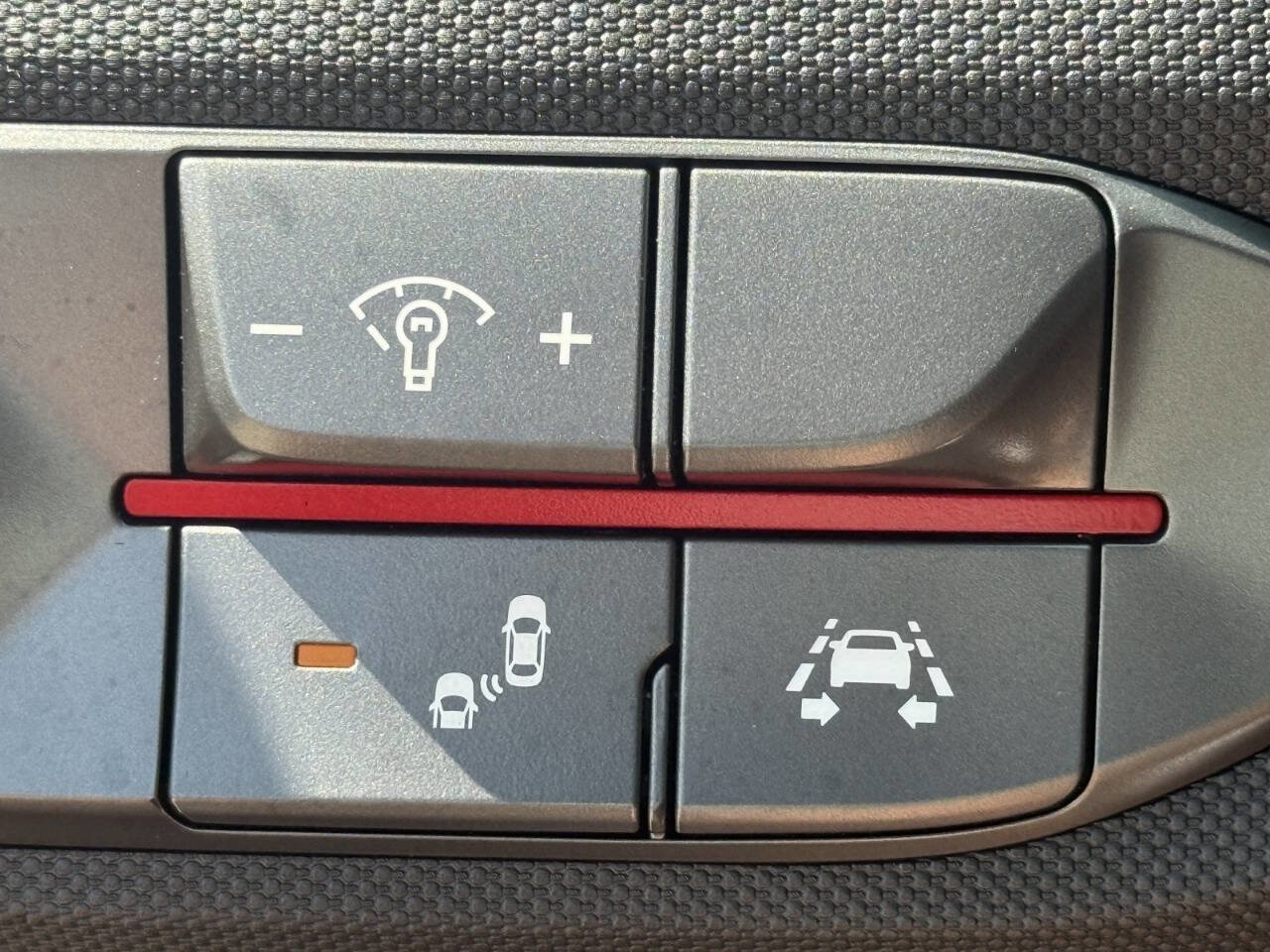 Used 2019 Hyundai Veloster 2.0 Premium image 26