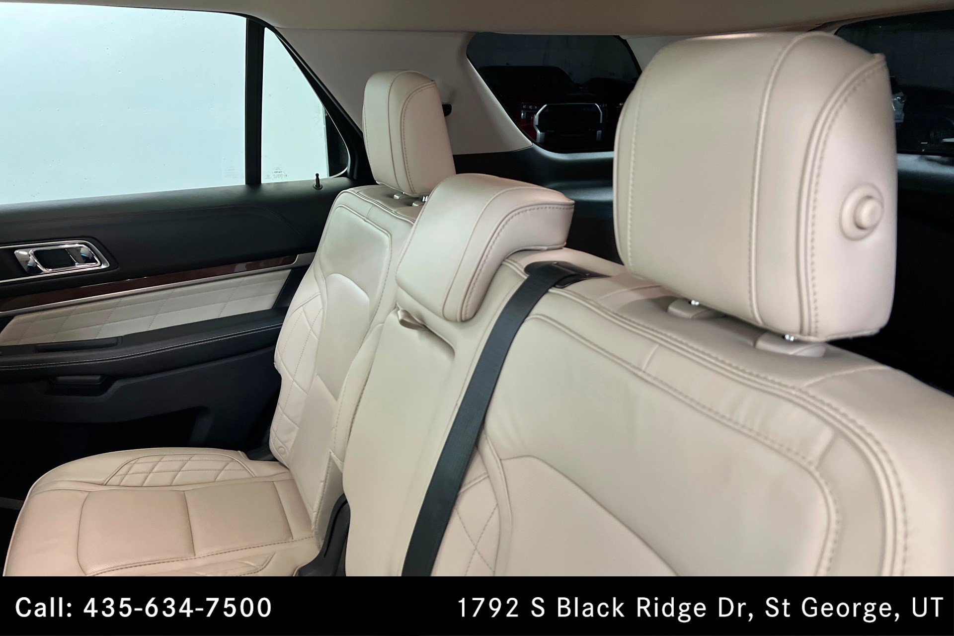 Used 2018 Ford Explorer Platinum AWD/4WD image 20