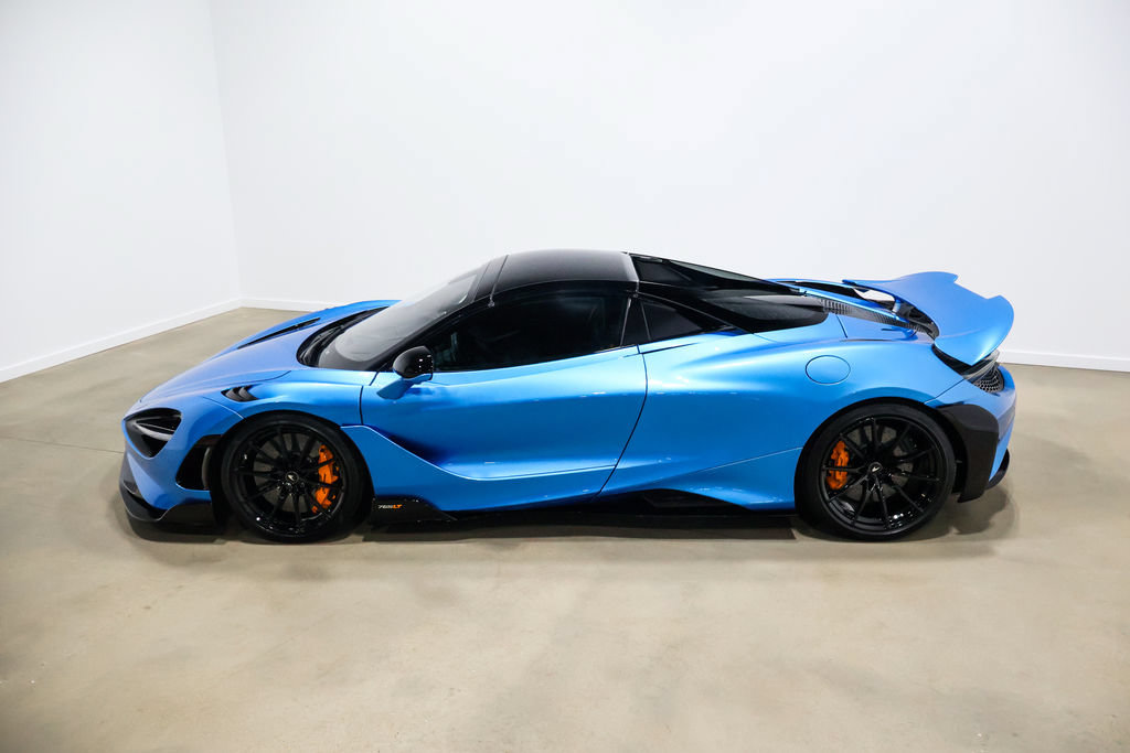 Used 2022 McLaren 765LT RWD image 22