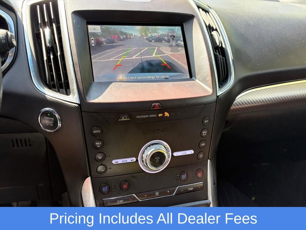 Used 2020 Ford Edge Titanium w/ Equipment Group 301A AWD/4WD image 10