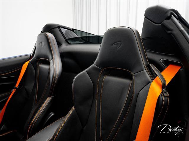 Used 2024 McLaren 750S Spider RWD image 35