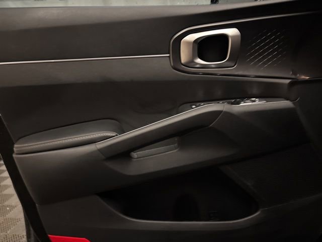Certified 2023 Kia Sorento S image 10