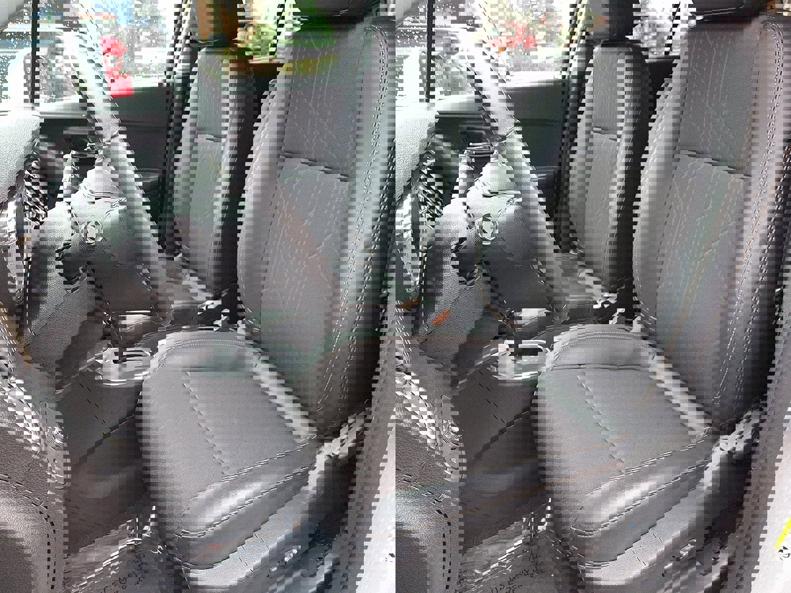 Used 2022 Chevrolet Trax LT w/ LT Convenience Package image 13