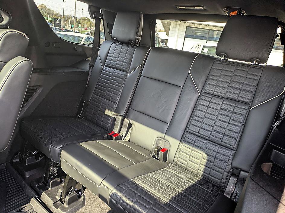 Certified 2024 Cadillac Escalade Premium Luxury Platinum image 34