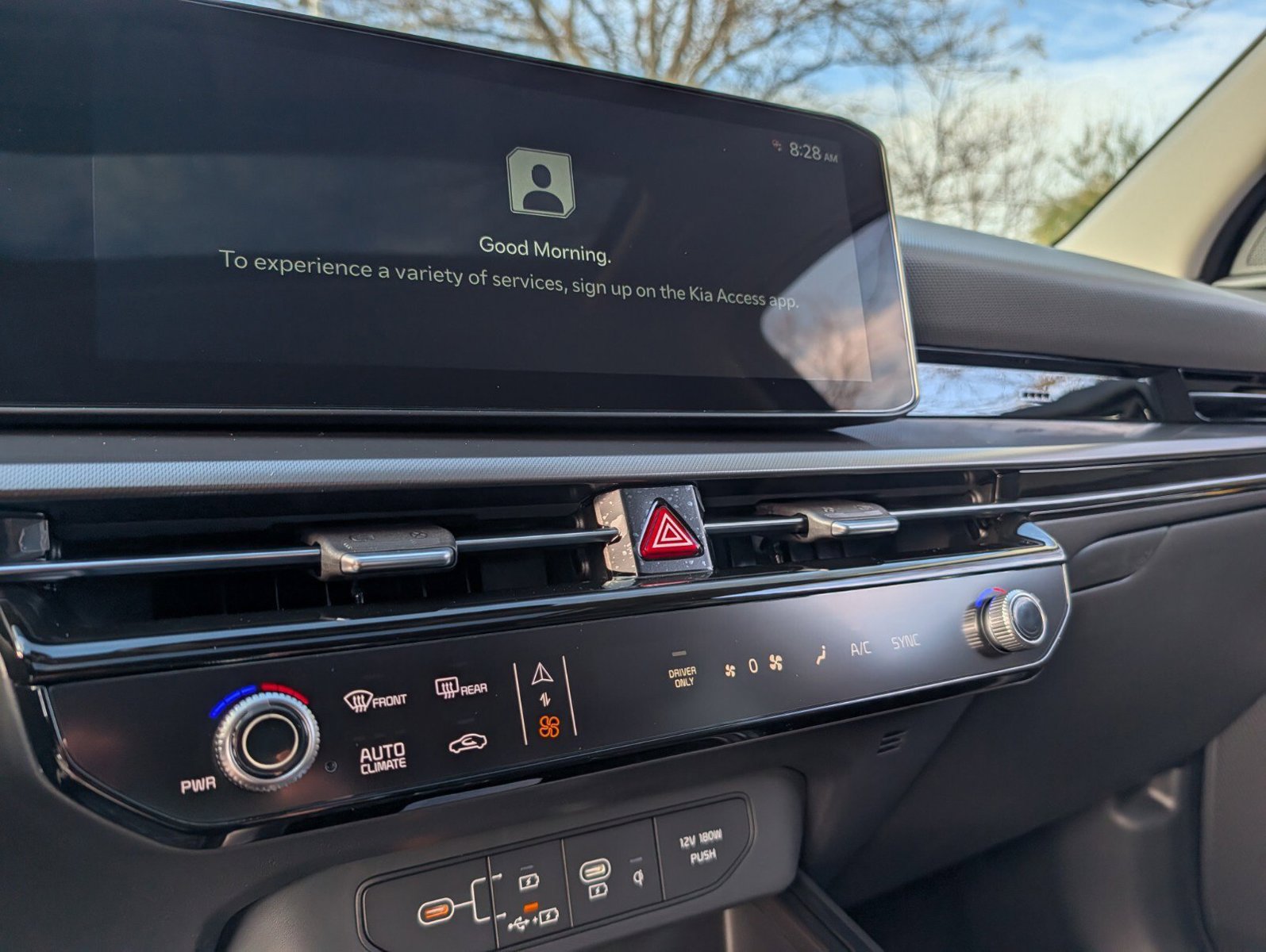 New 2027 Kia Niro FWD image 3