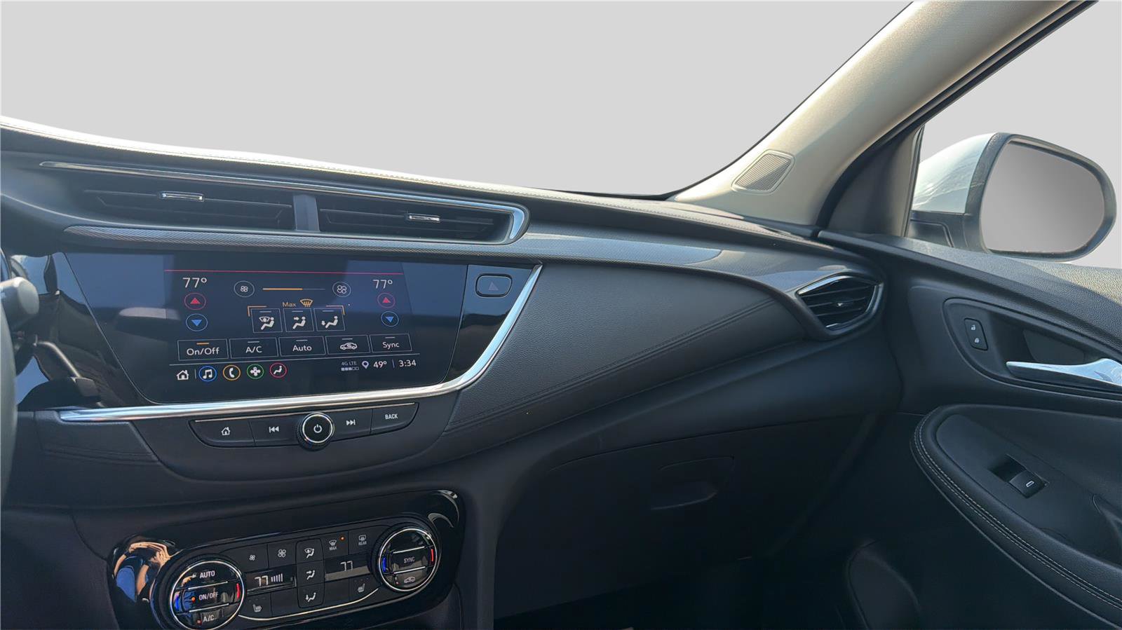 Used 2023 Buick Encore GX Select AWD/4WD image 11