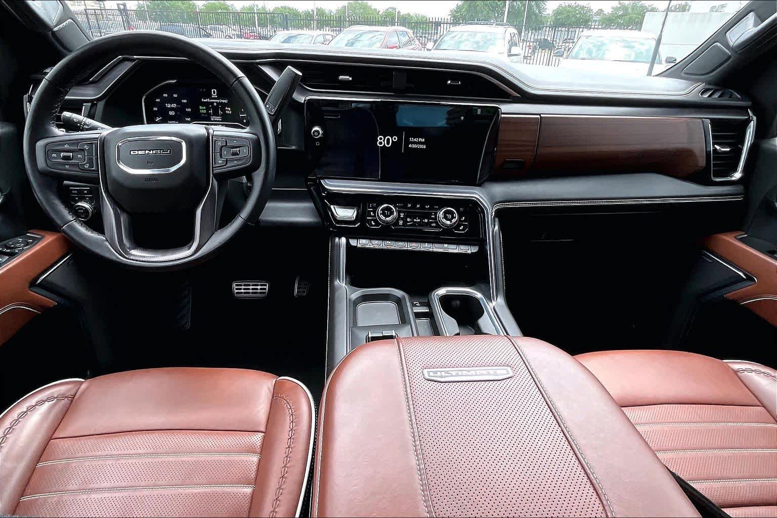 Used 2025 GMC Sierra 3500 Denali Ultimate image 16