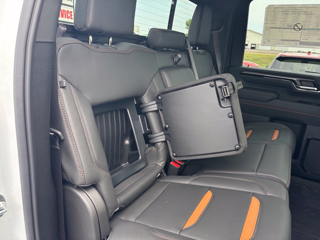 New 2026 GMC Sierra 3500 AT4 w/ AT4 Premium Plus Package AWD/4WD image 30