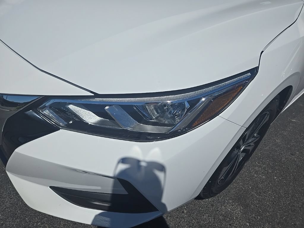 Used 2022 Nissan Sentra SV FWD image 32