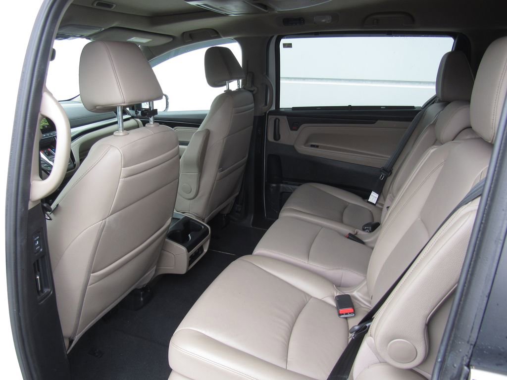 Used 2022 Honda Odyssey Touring image 14