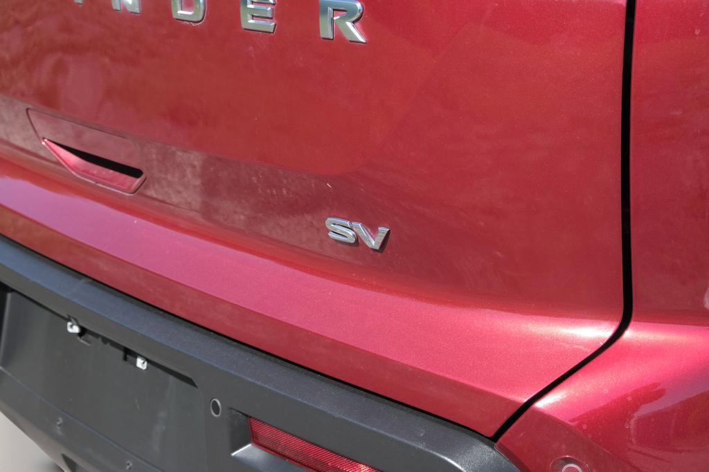 Used 2023 Nissan Pathfinder SV image 40