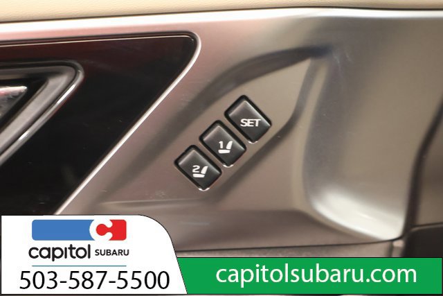 Used 2024 Subaru Outback Limited AWD/4WD image 12