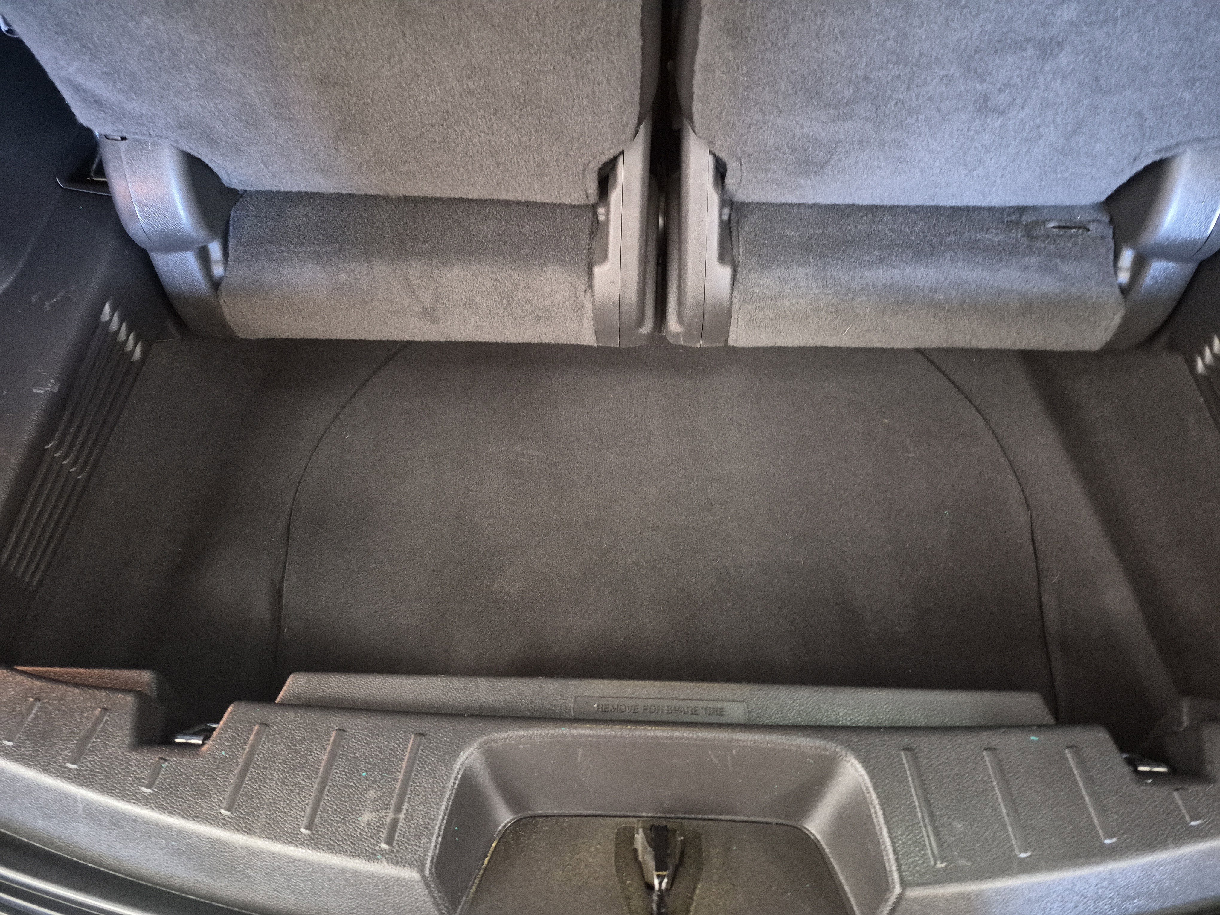 Used 2015 Ford Explorer Limited w/ Equipment Group 301A FWD image 19