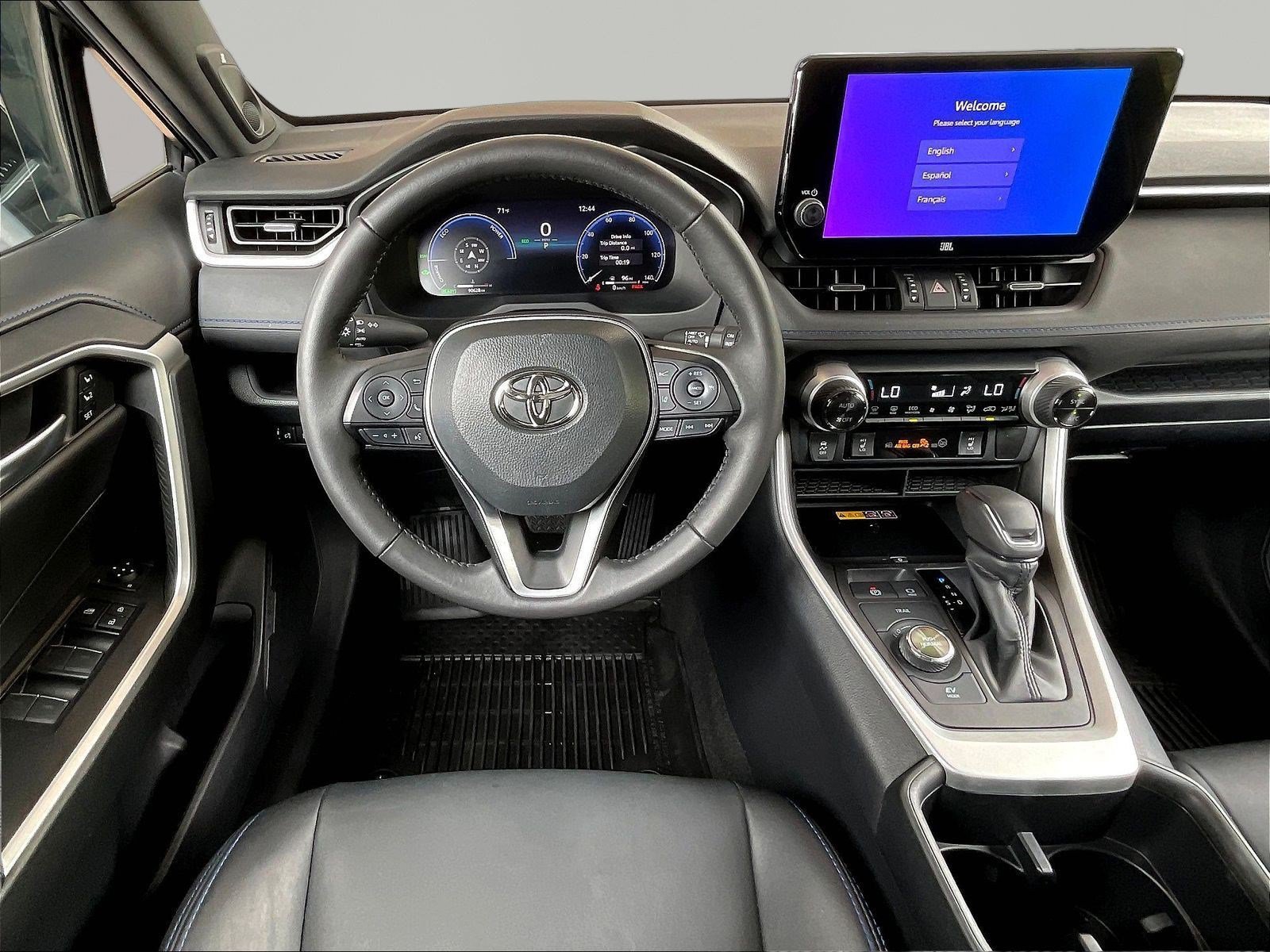 Used 2023 Toyota RAV4 XSE AWD/4WD image 8