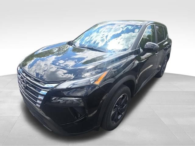 Used 2025 Nissan Rogue SV FWD image 8