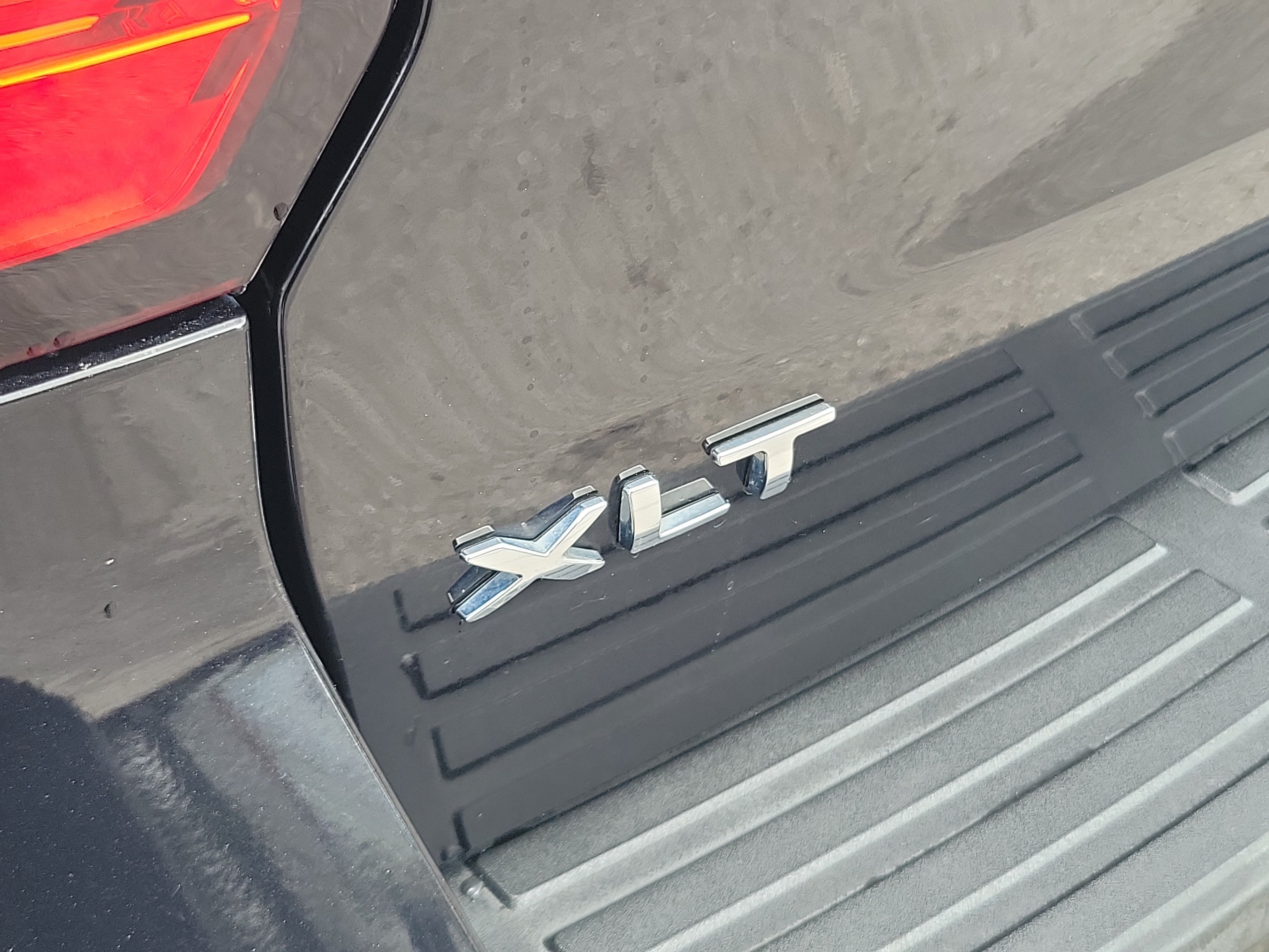 Used 2022 Ford Expedition Max XLT RWD image 35