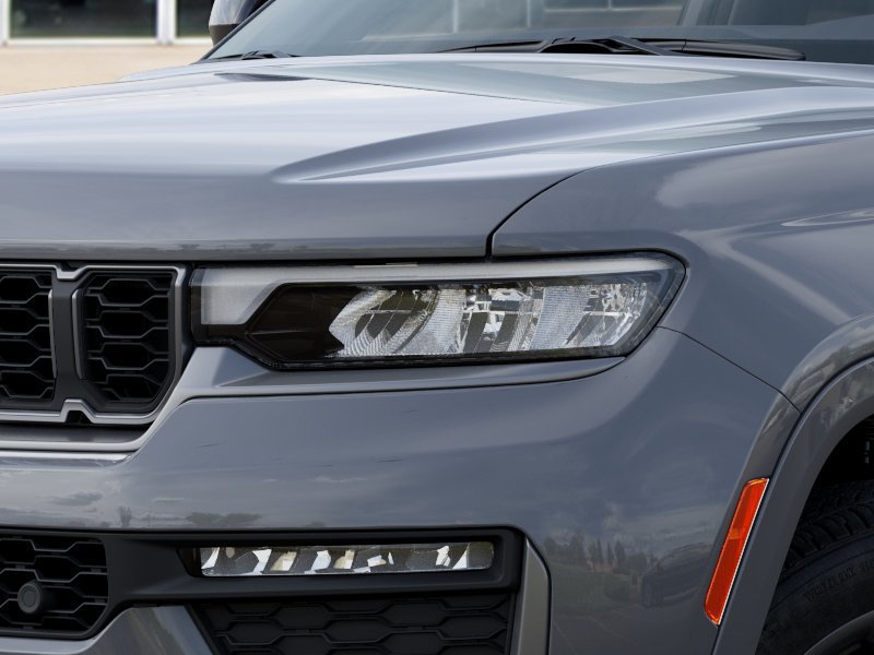 New 2027 Jeep Grand Cherokee Limited AWD/4WD image 10