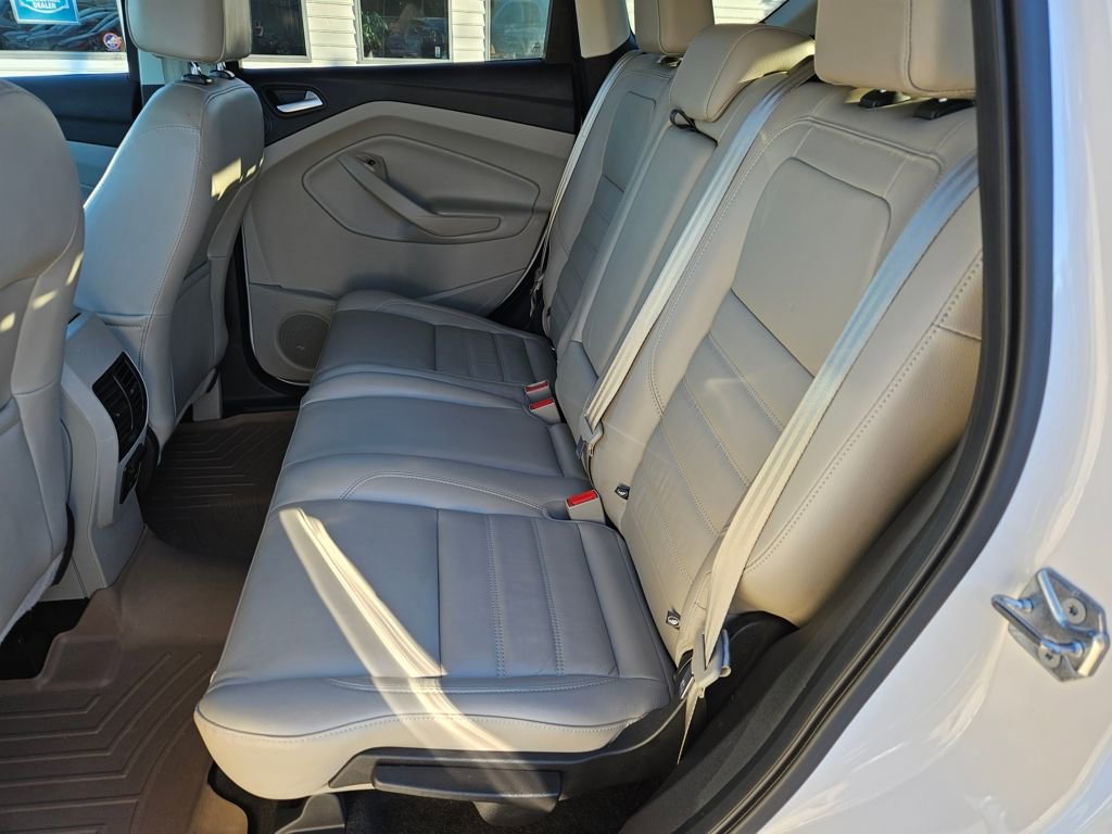 Used 2017 Ford Escape Titanium FWD image 17