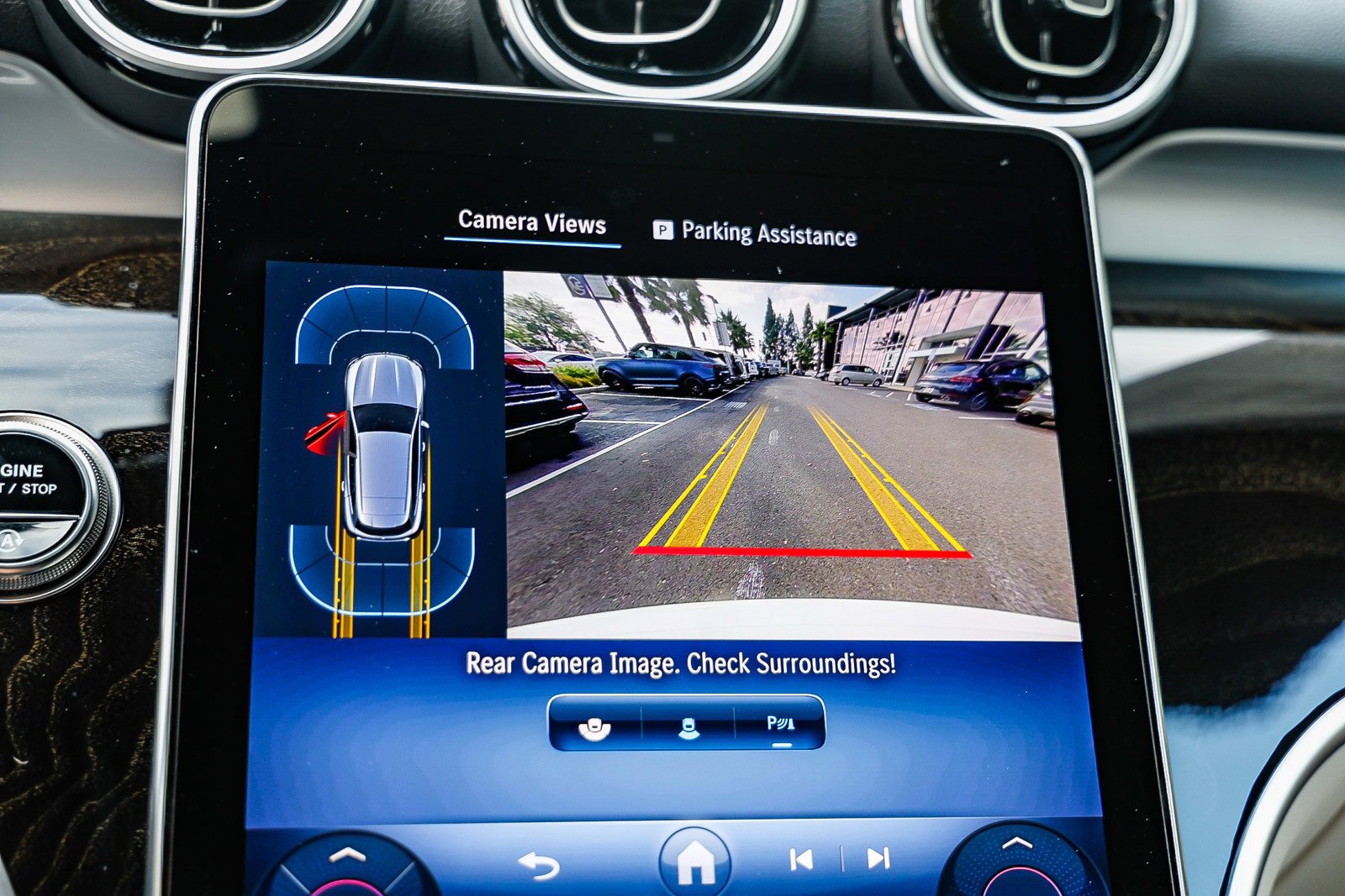 Certified 2025 Mercedes-Benz GLC 300 image 23