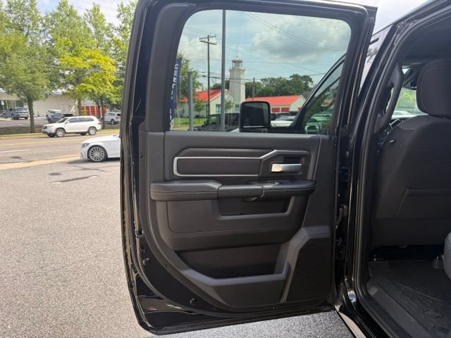 New 2026 RAM 2500 Big Horn AWD/4WD image 23