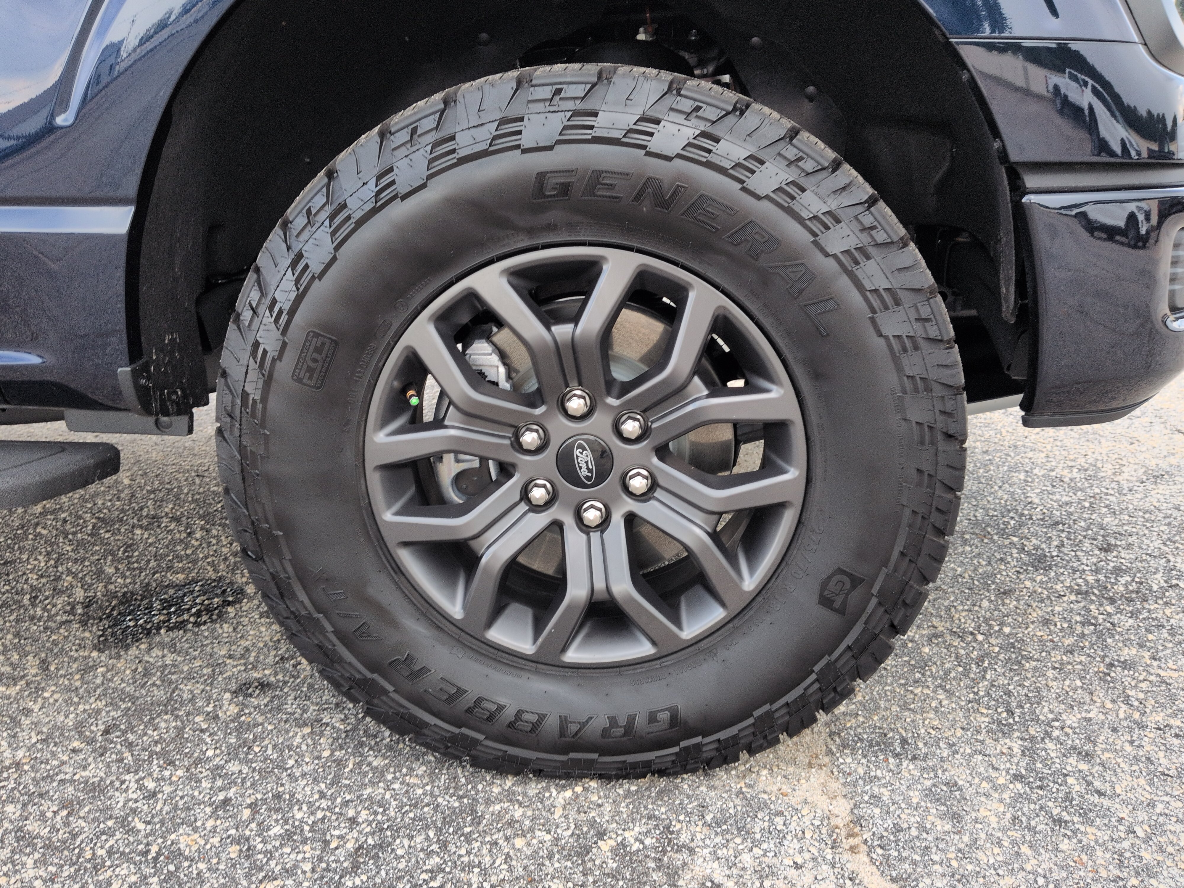 Certified 2025 Ford F150 Tremor w/ Bed Utility Package AWD/4WD image 9