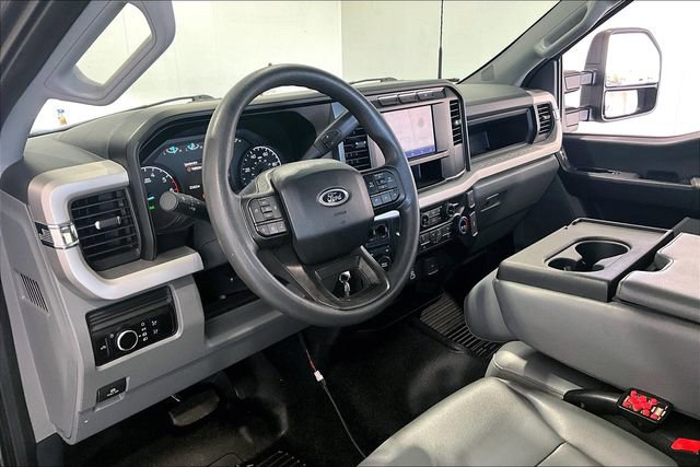 Used 2023 Ford F250 XL w/ Snow Plow Prep Package image 17