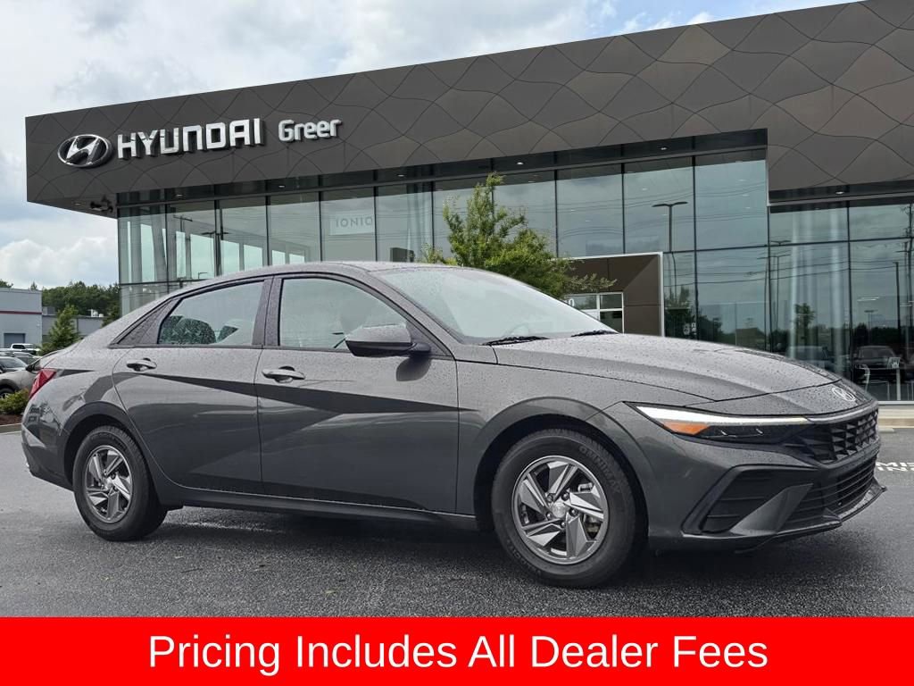 Certified 2024 Hyundai Elantra SE FWD image 1